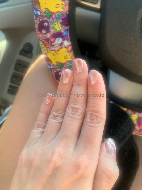 Love Moxie OnlyFans Nackt