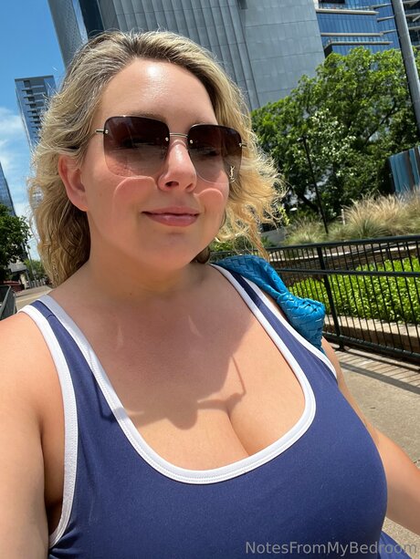 Notesfrommybedroom Nacktbilder OnlyFans geleakt