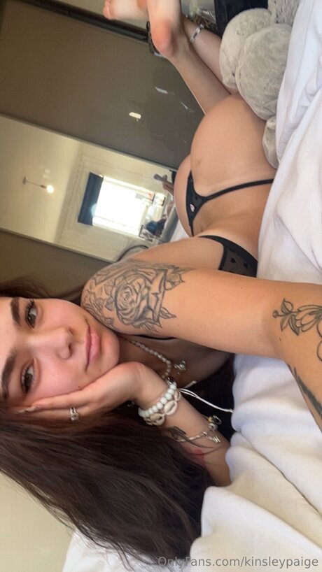 Kinsleypaige OnlyFans