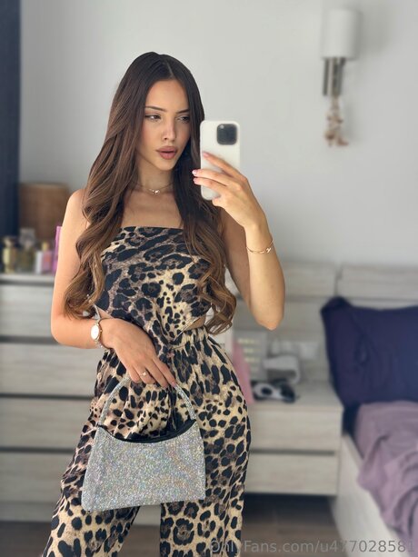 Karina Paw Nacktbilder geleakt OnlyFans Nacktporno