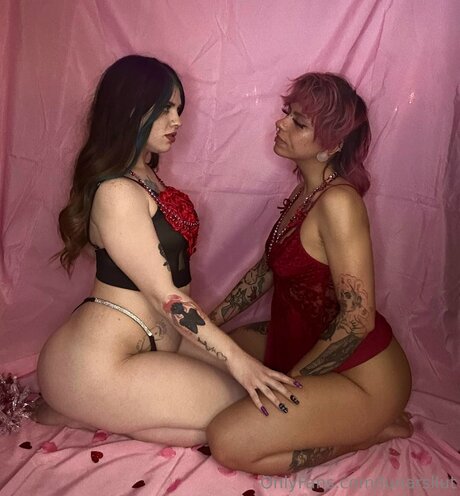 Lunarsllut OnlyFans-Pornos