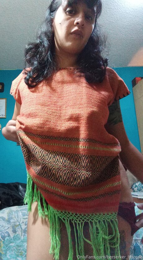 Berserker Lingerie Auf OnlyFans