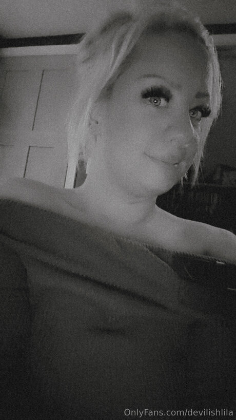 Devilishlila Nacktbilder OnlyFans