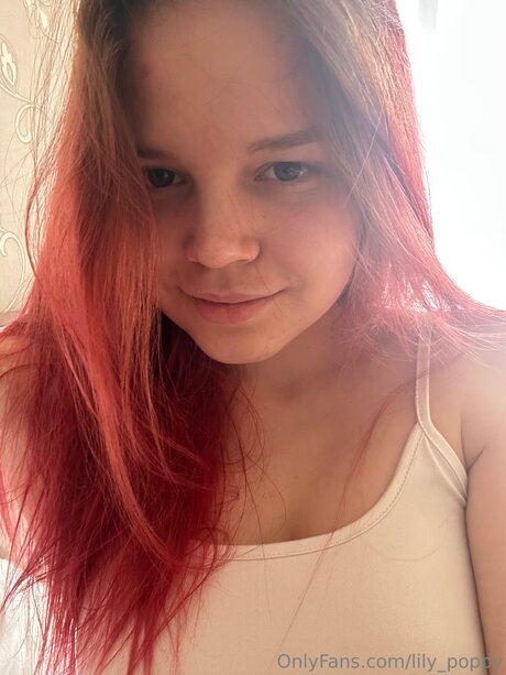 Lily Poppy OnlyFans