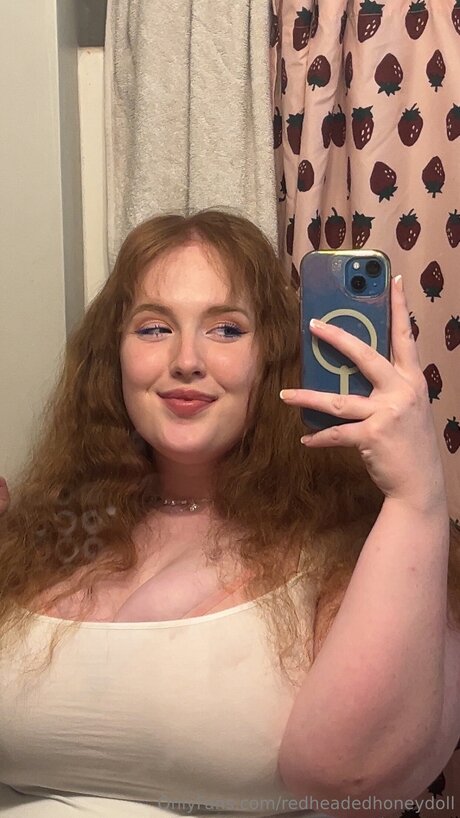 Redheadedhoneydoll OnlyFans-Pornos