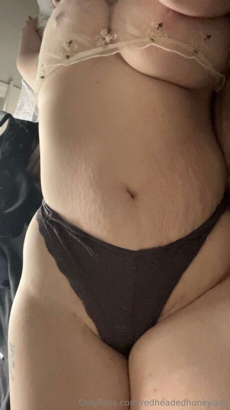 Redheadedhoneydoll Nacktbilder von OnlyFans geleakt