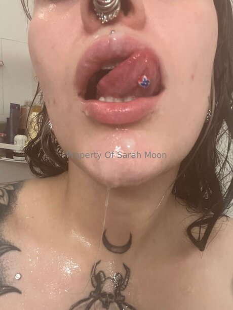 Sarahmoonsg Leaks von Nacktbildern auf OnlyFans