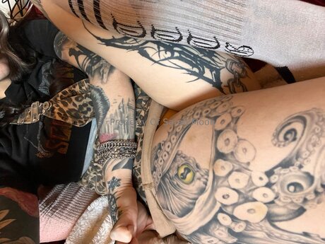 Sarahmoonsg NSFW OnlyFans