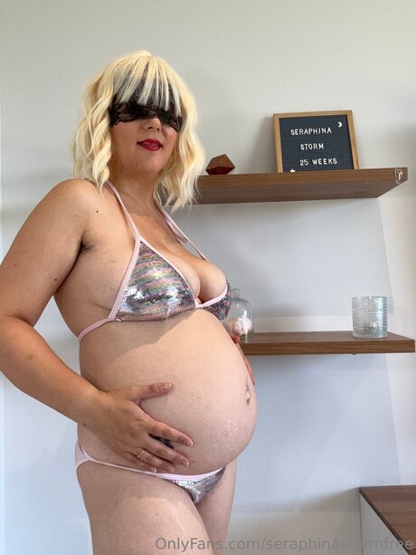 Seraphinastormfree Neue OnlyFans Leaks