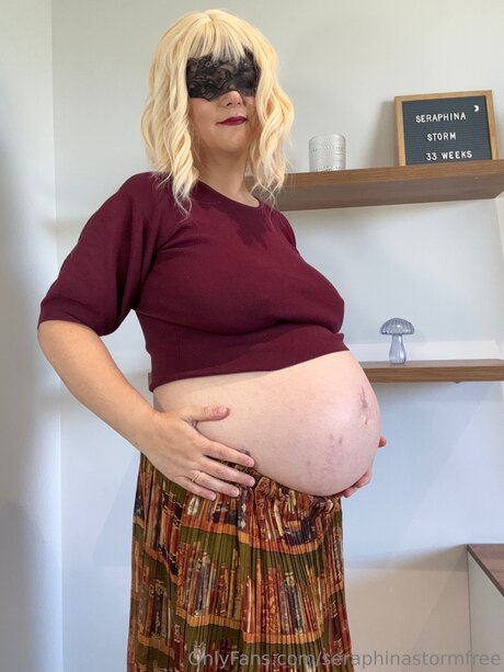 Seraphinastormfree OnlyFans Leaks