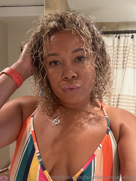 gloryhole-ehefrau nur fans Sex Selfie