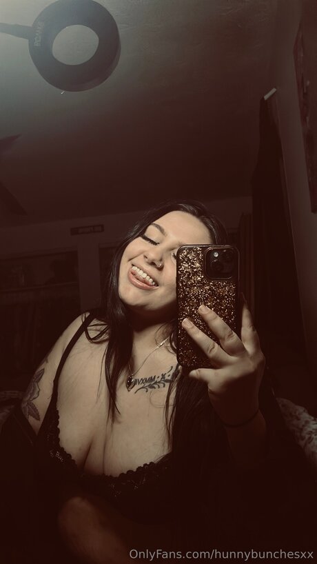 Hunnybunchesxx Nacktbilder von OnlyFans geleakt