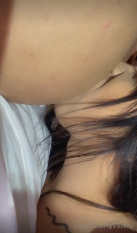 Giulianerry Leaks von Nacktbildern auf OnlyFans