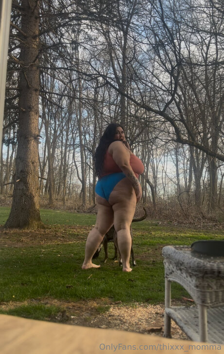 Thixxx Momma Nacktbilder von OnlyFans