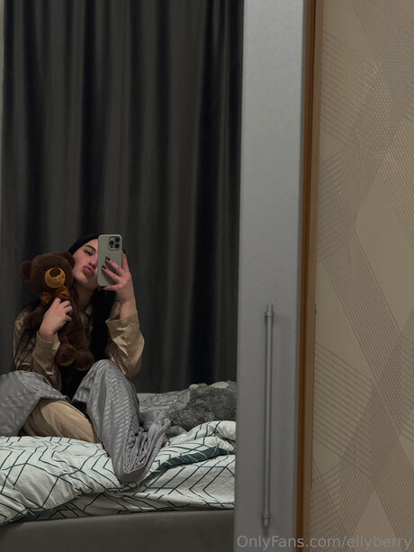 Ellyberry Neuer OnlyFans Leak