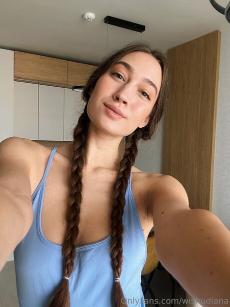 Wishudiana Oben ohne OnlyFans
