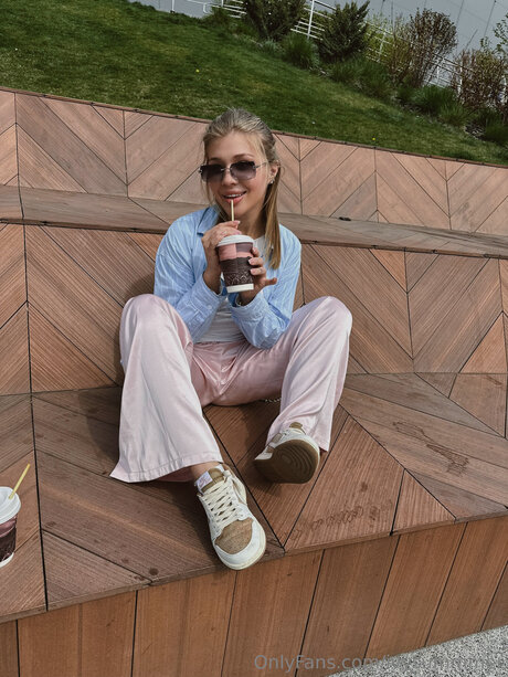 Ivysummmer OnlyFans Nacktbilder