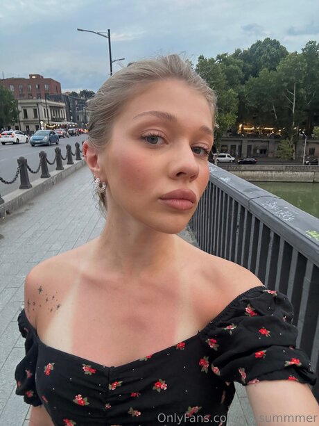 Ivysummmer OnlyFans geleakte Brüste