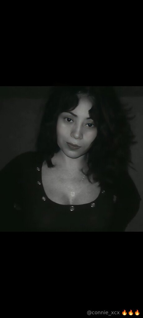 Connie Xcx OnlyFans-Bilder