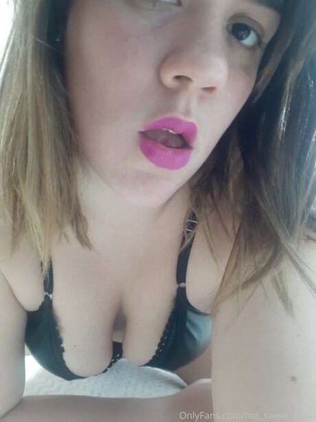 Hot Sweet Babe XXX OnlyFans