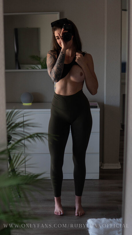 Rubyluxxofficialfree Nackt auf OnlyFans