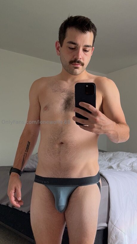 Lonewolfe 69 OnlyFans Bilder
