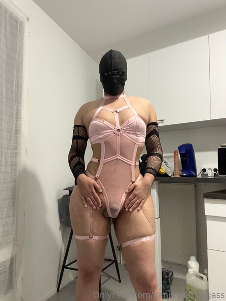 Yanis Arab Bigass OnlyFans Inhalte