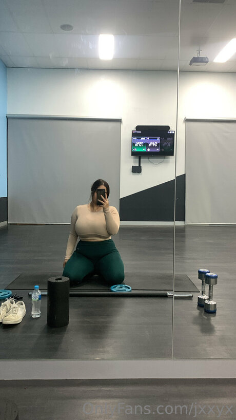 Bemyjxy Leaks von OnlyFans