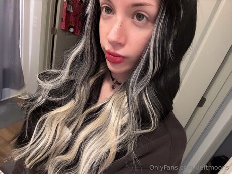 Deftmoons NurlyFans-Pornoleaks