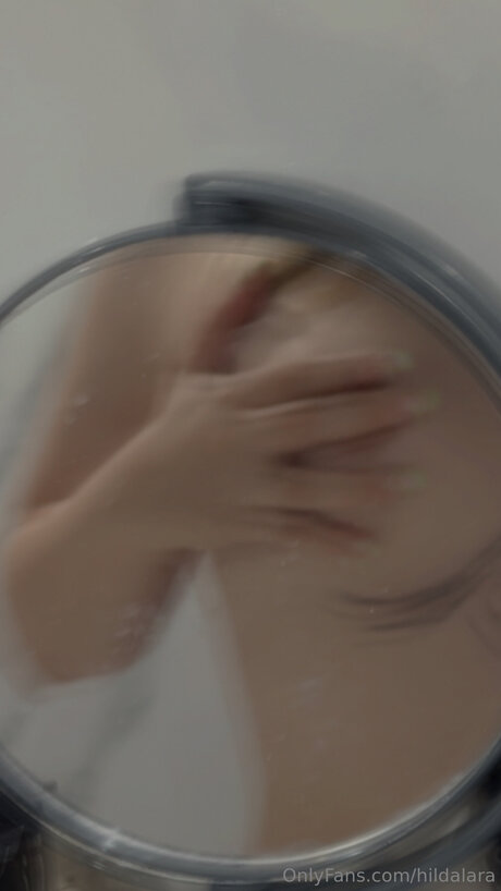 Hildalara OnlyFans Striptease