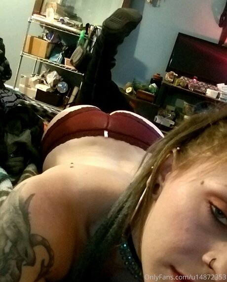 Slayallday138 OnlyFans Brüste Bild