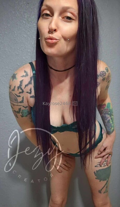 Kayrosefree OnlyFans geleakte Brüste