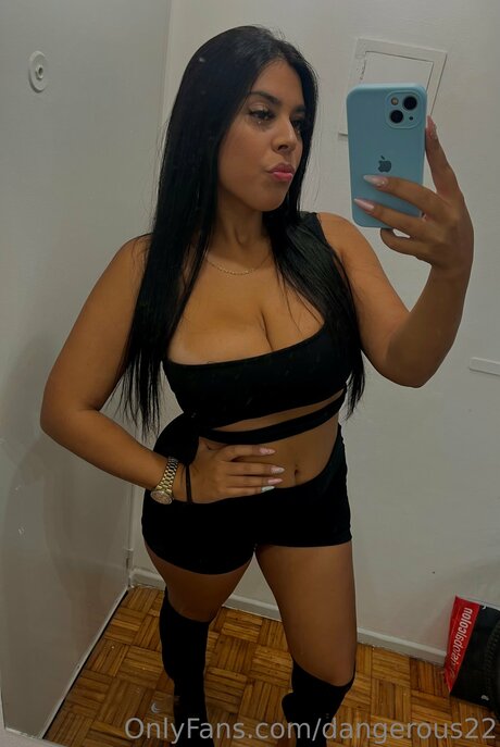 Dangerous22 Oben ohne OnlyFans