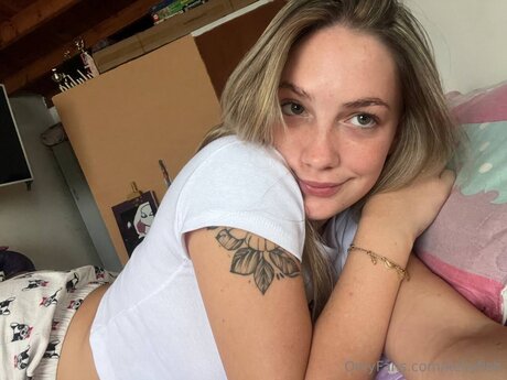 Kellyfish Nacktbilder geleakt