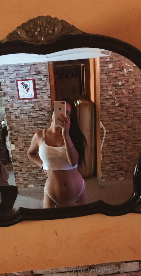 Arapiantonella OnlyFans Sex geleakt