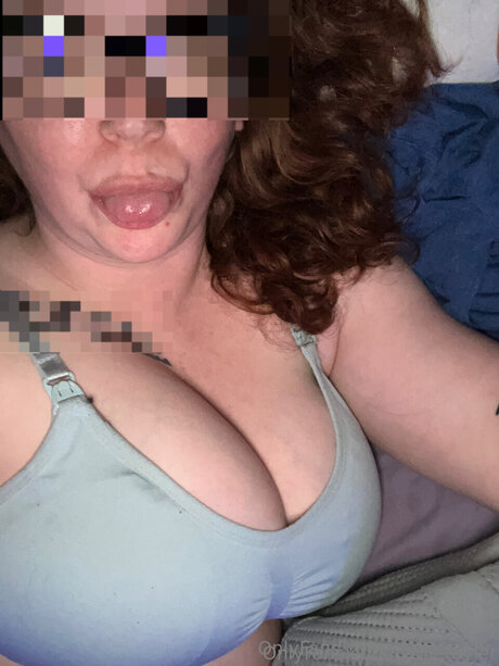 Carlietayler Nackt auf OnlyFans