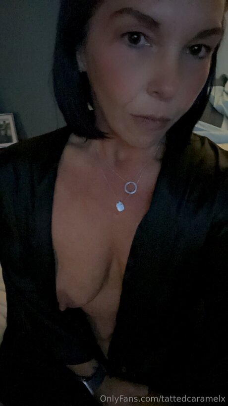 Tattedcaramelx OnlyFans Beiträge