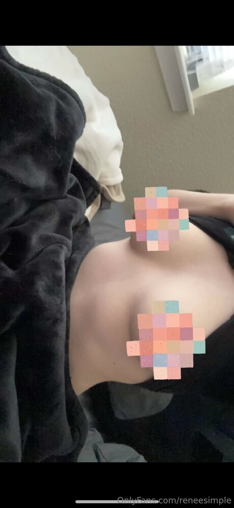 Reneesimple OnlyFans Leak