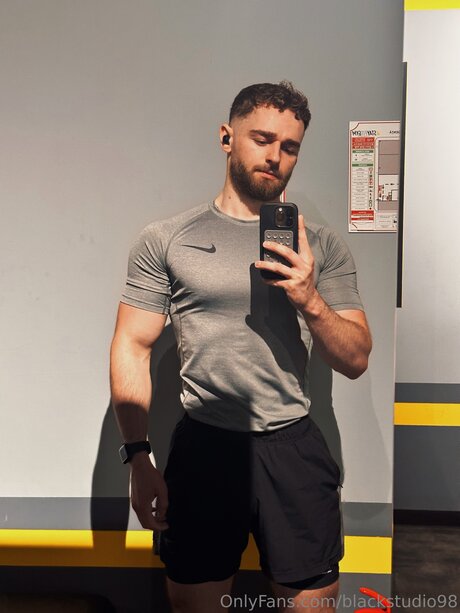 Blackstudio98 Oben ohne OnlyFans