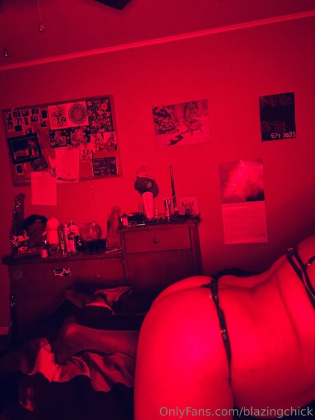 Blazingchick OnlyFans Leaks