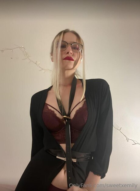 Sweetxemily Joi OnlyFans