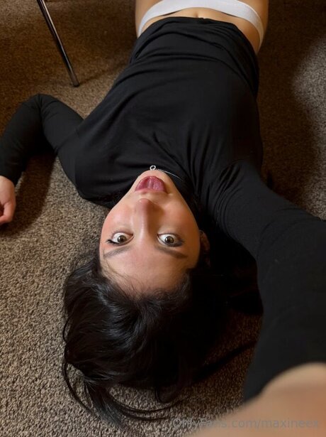 Maxineex OnlyFans Porn Nackt