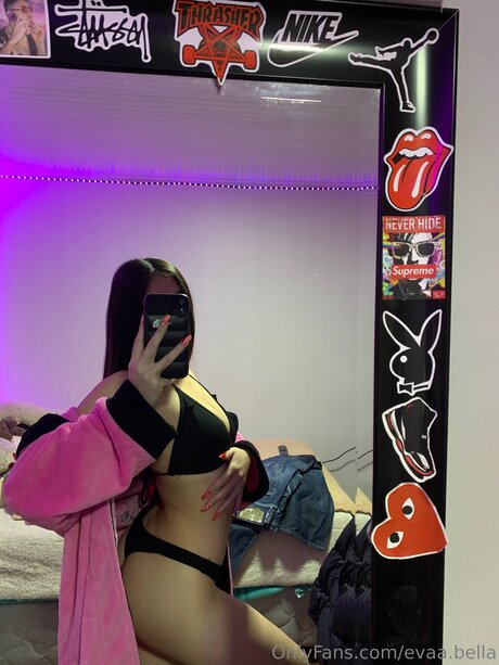 Evaa Bella Leaks von OnlyFans