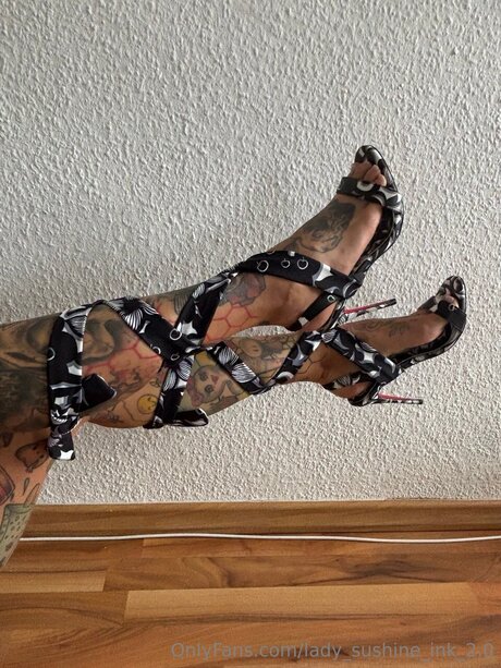 Lady Sunshine Ink OnlyFans X