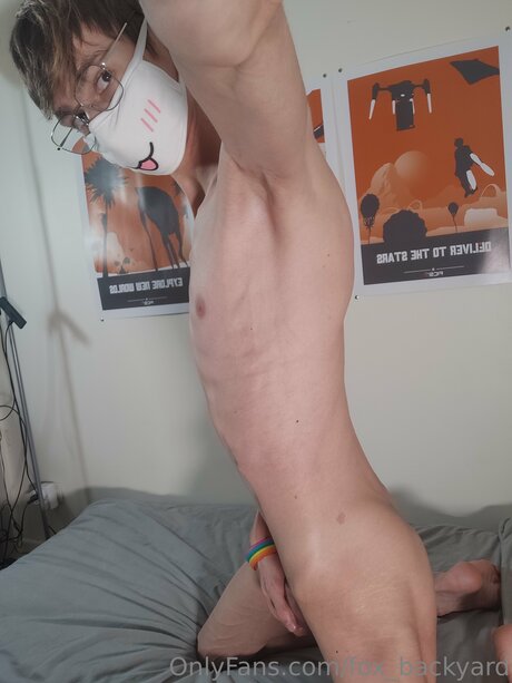 Fox Backyard OnlyFans Gratis-Inhalte