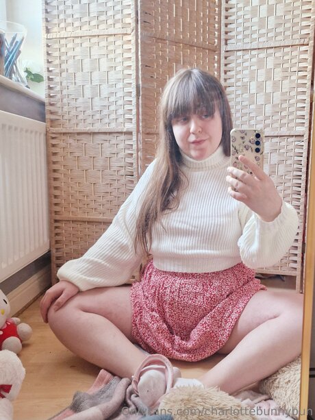 Charlottebunnybun Nackt auf OnlyFans Leak