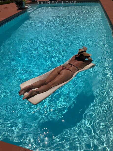 Raineylovesyou OnlyFans-Pornos