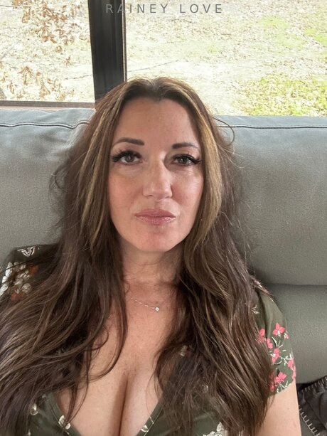 Raineylovesyou OnlyFans Leak