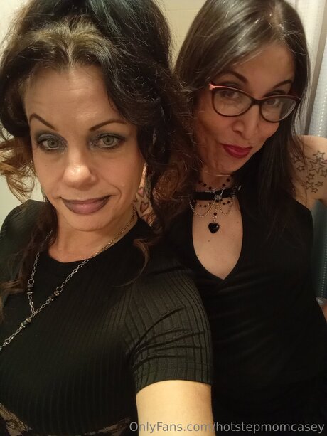 Hotstepmomcasey OnlyFans Porn