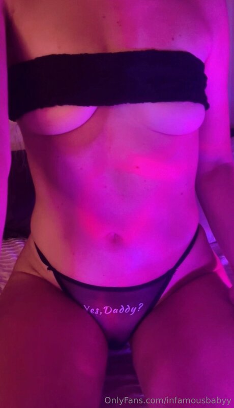 Infamousbabyy OnlyFans-Bilder
